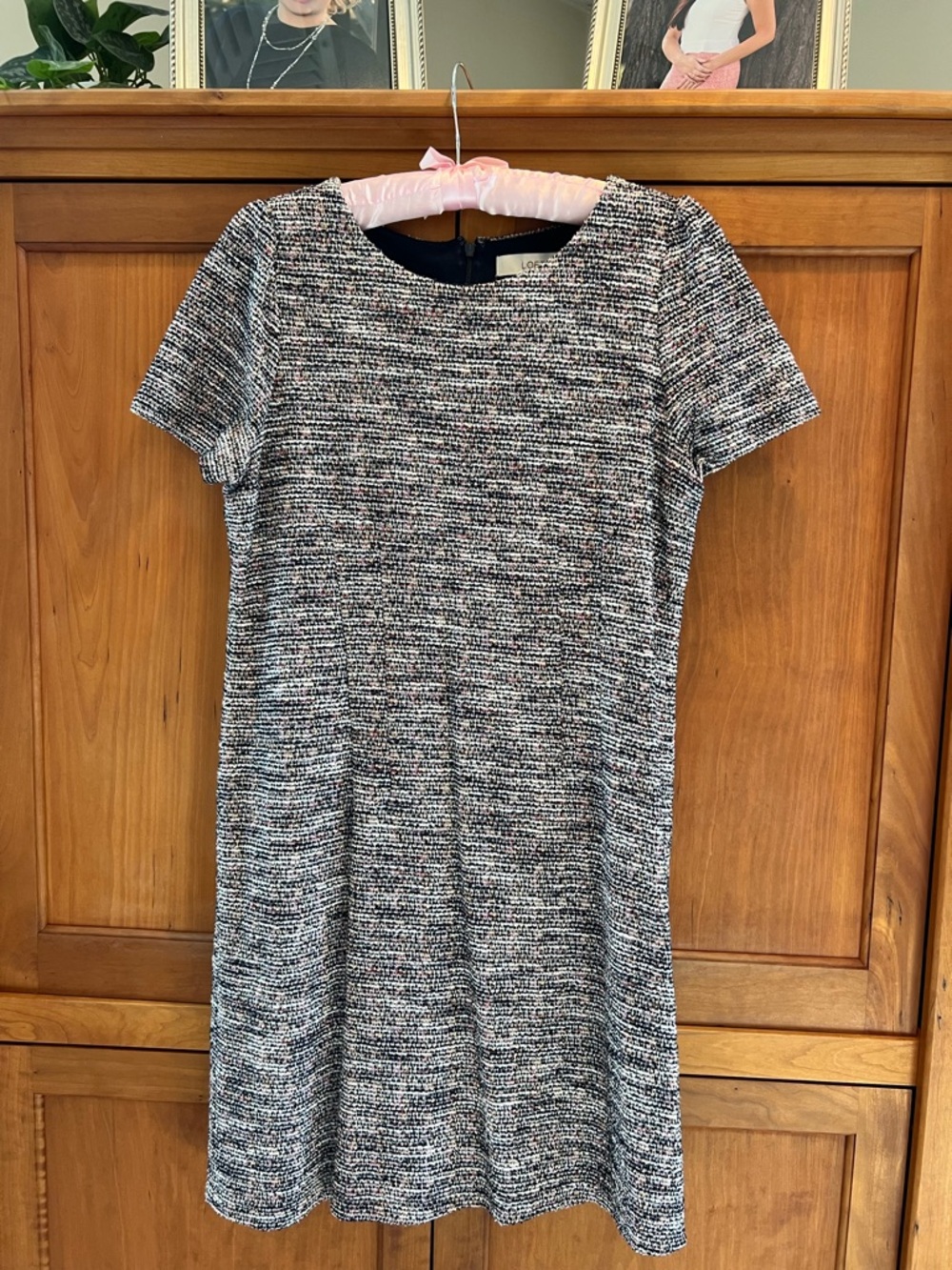 Textured Short Sleeve Shift Dress in Navy, White, Pink